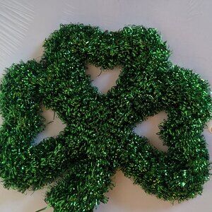 NWT St Patrick's Day Green Tinsel Shamrock Clover Party Decoration Ashland Decor